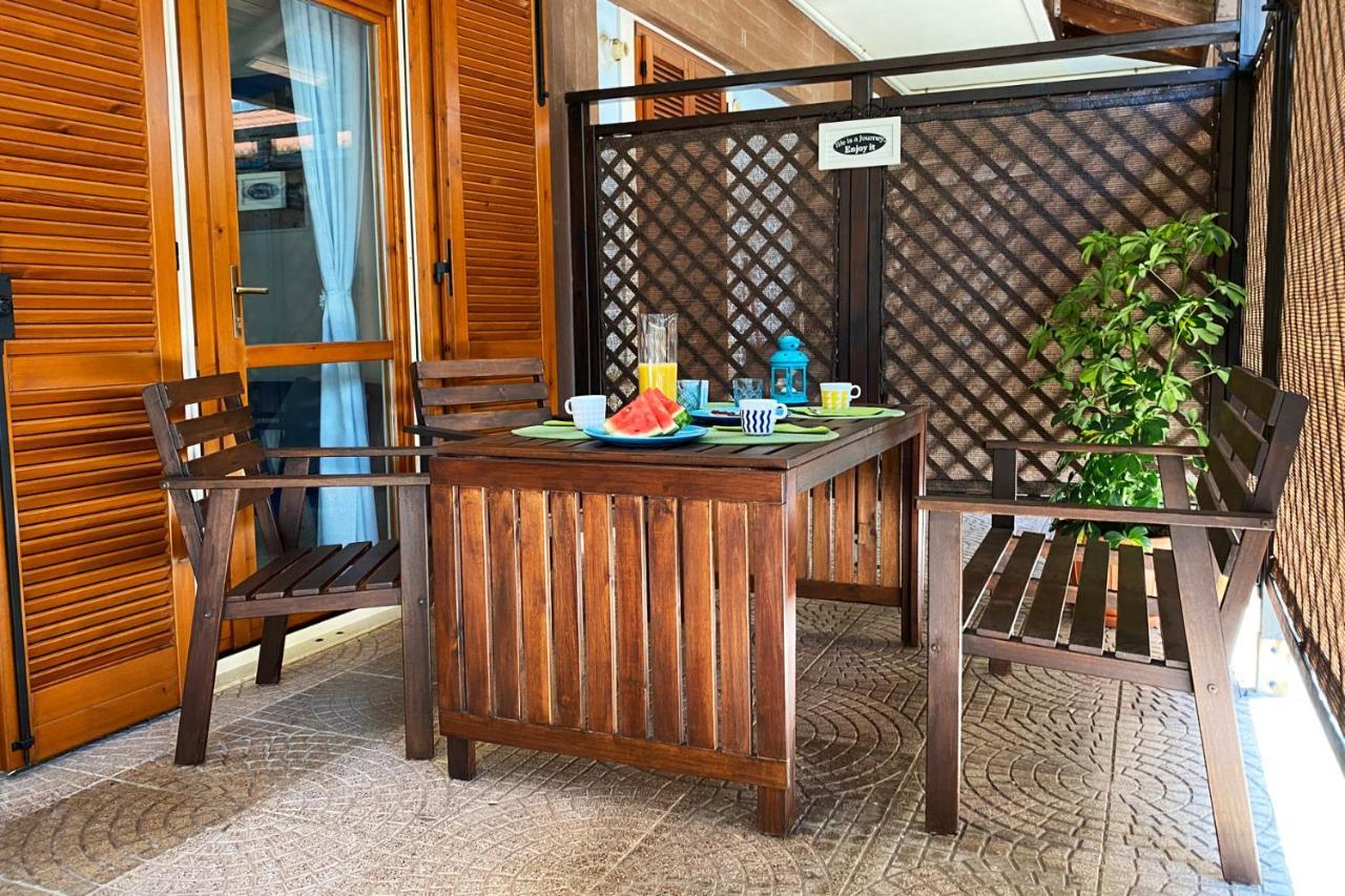La Rotonda - Casa Vacanze โจวีนัซโซ ภายนอก รูปภาพ