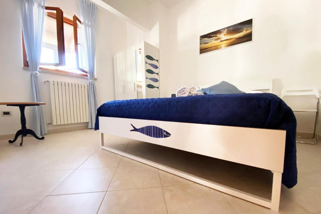La Rotonda - Casa Vacanze โจวีนัซโซ ภายนอก รูปภาพ